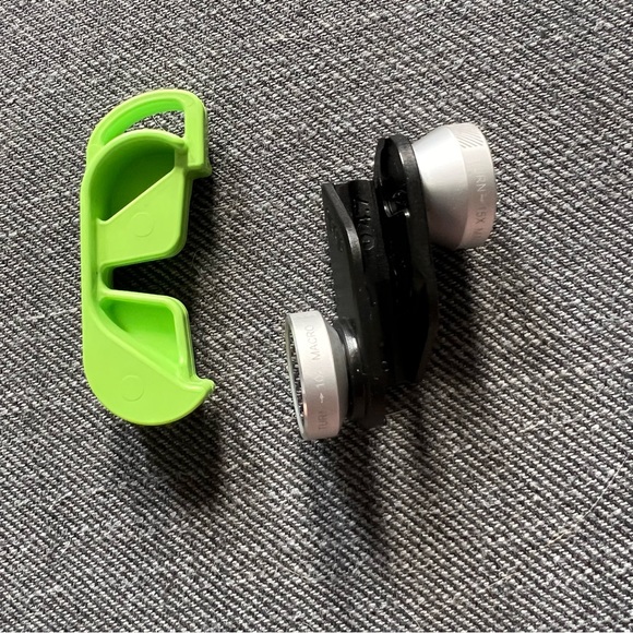 NWOT Olloclip 4in 1 lens for iPhone 6/6s and 6/6s plus - Picture 3 of 3